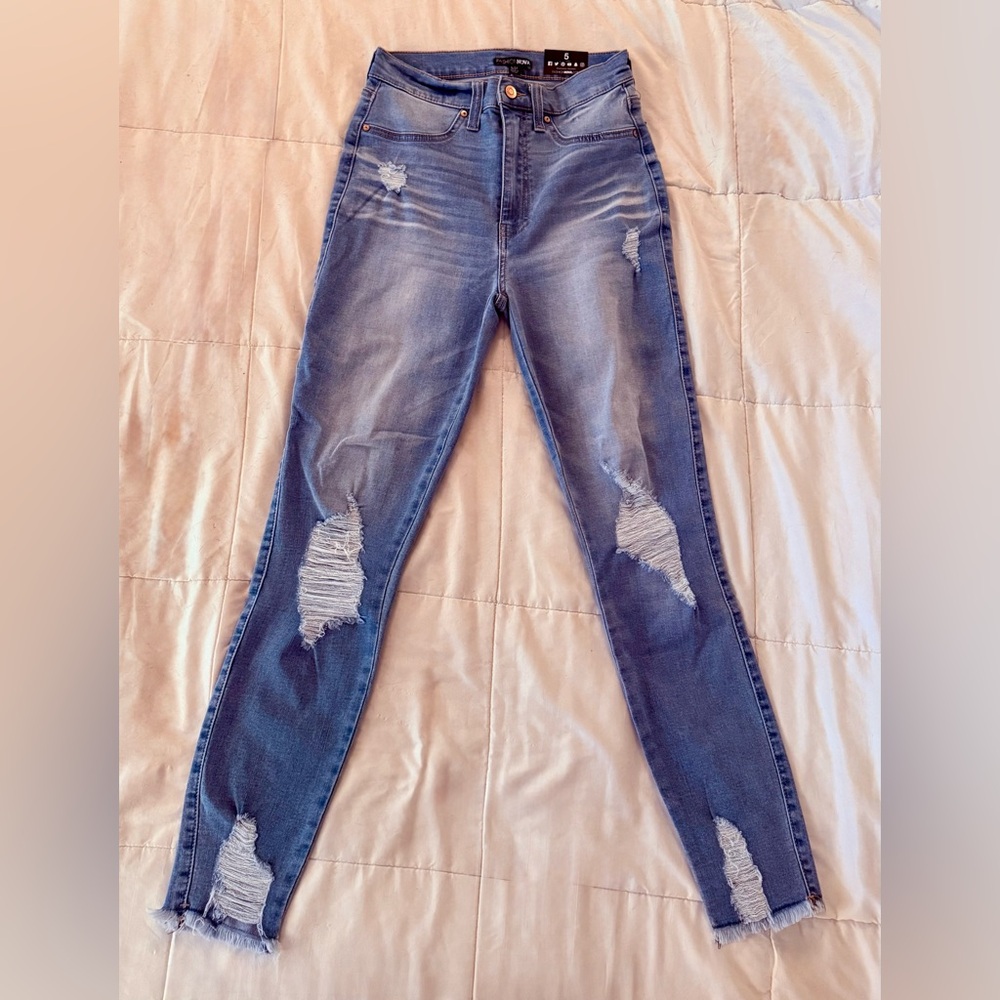 Fashion Nova Distressed Blue Jeans